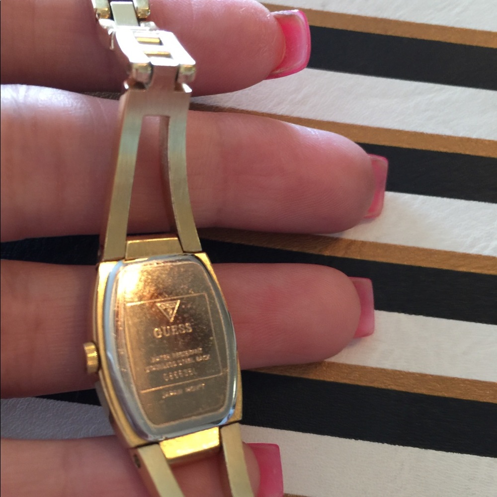 Guess Gold Watch - Picture 8 of 8